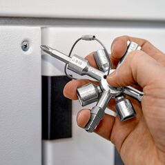 TwinKey® for all standard cabinets and shut-off systems 92 mm